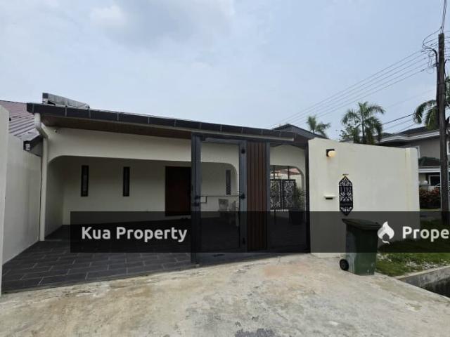 Terraced House for sale in Kedandi, Kuching