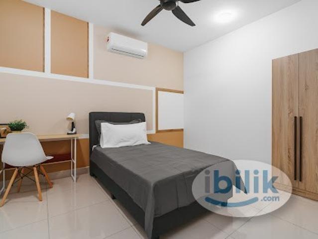 Room for rent in Petaling, Damansara Damai