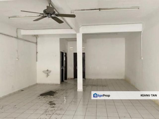 Shop for sale in Kepong