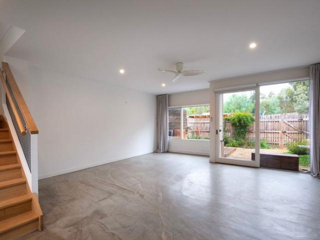 Townhouse for rent in Castlemaine, Victoria