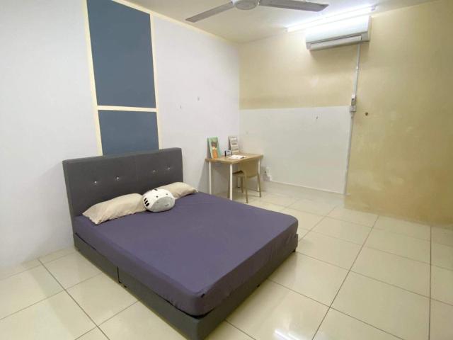 Room for rent in Country Heights Damansara, Kuala Lumpur