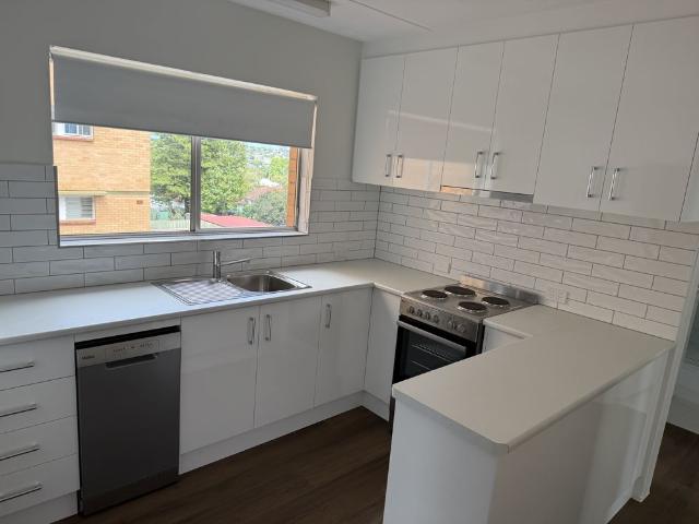 Apartment for rent in Rangeville, Queensland