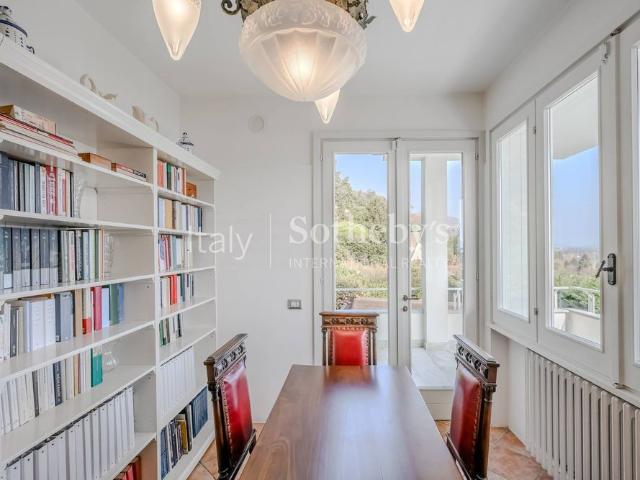 Villa Indipendente in affitto a Meina, Novara