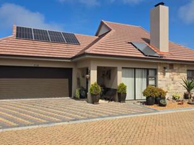 House for sale in Groot Brak Rivier, Western Cape