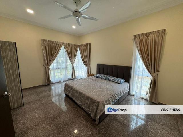 House for rent in Malaka