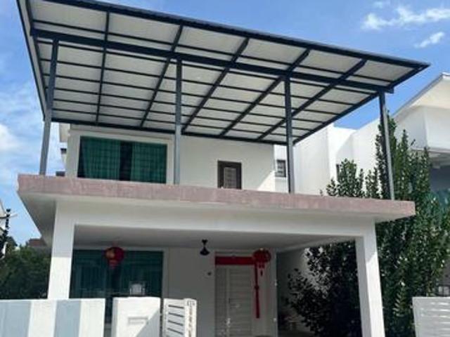 Residential House for sale in Malaka