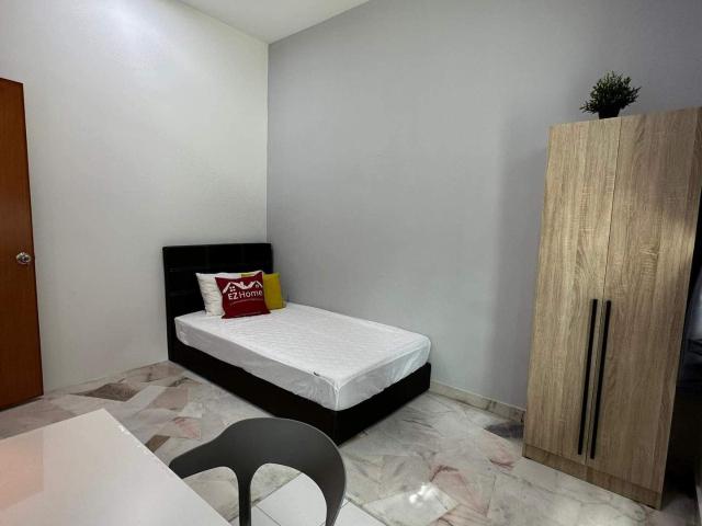 Room for rent in Petaling, Damansara Damai