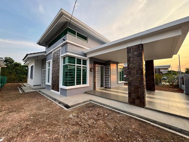 Bungalow for sale in Durian Tunggal, Malaka