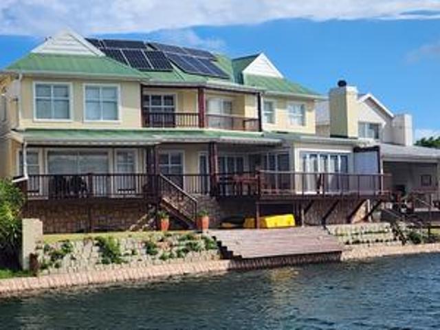 House for sale in Cape St Francis, Eastern Cape