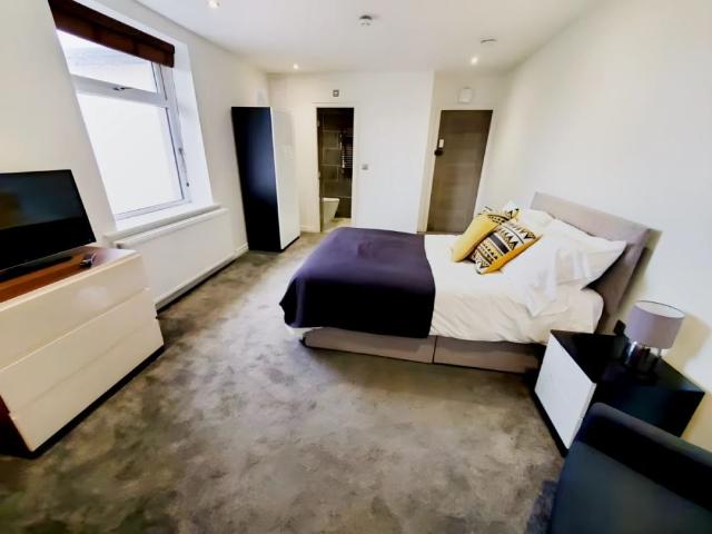 Studio for rent in Salford, Greater Manchester