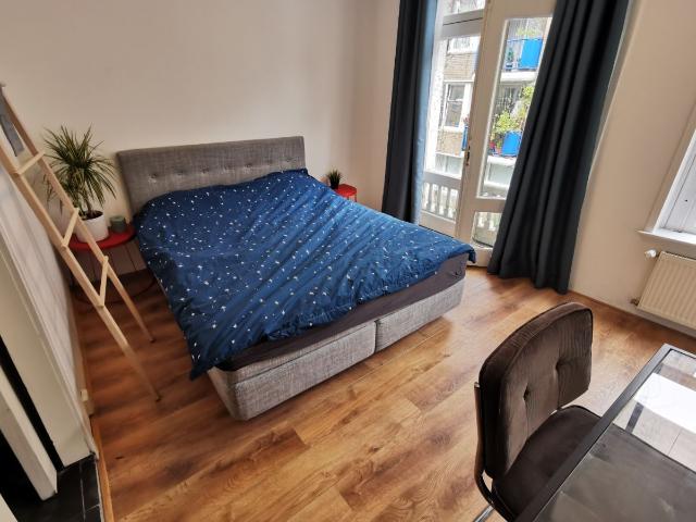 Studio te huur in Zuid, Amsterdam