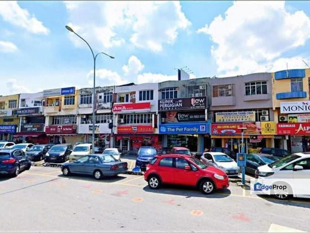 Shop for sale in Petaling Jaya, Petaling