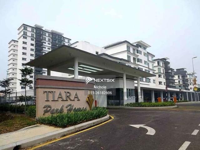 Residential House for sale in Country Heights Damansara, Kuala Lumpur