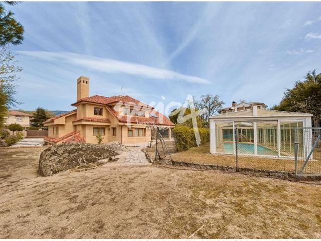 Casa en venta en El Escorial, Madrid