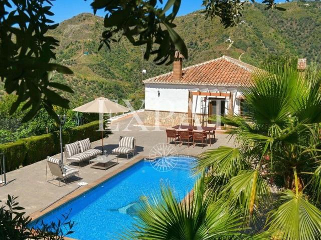 Casa en venta en La Axarquía, Andalucía