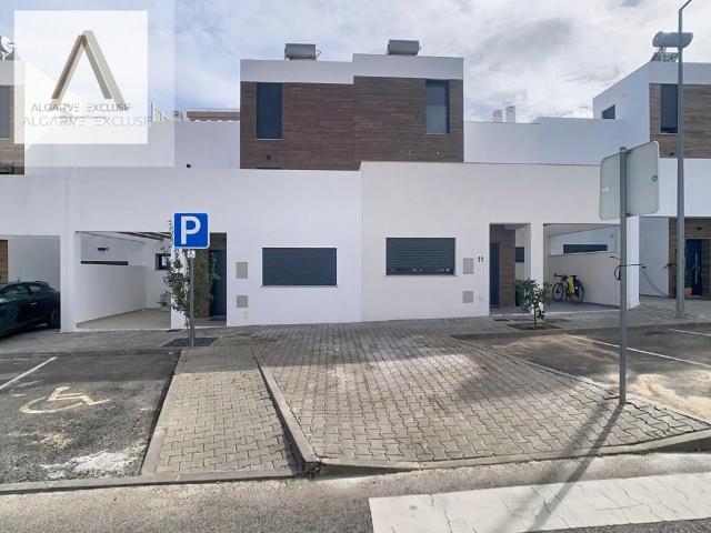 Vivenda venda em Olhão, Faro