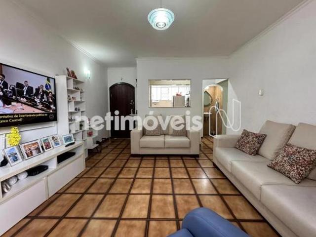 Apartamento venda em Região Geográfica Imediata do Distrito Federal, Região Integrada de Desenvolvimento do Distrito Federal e Entorno