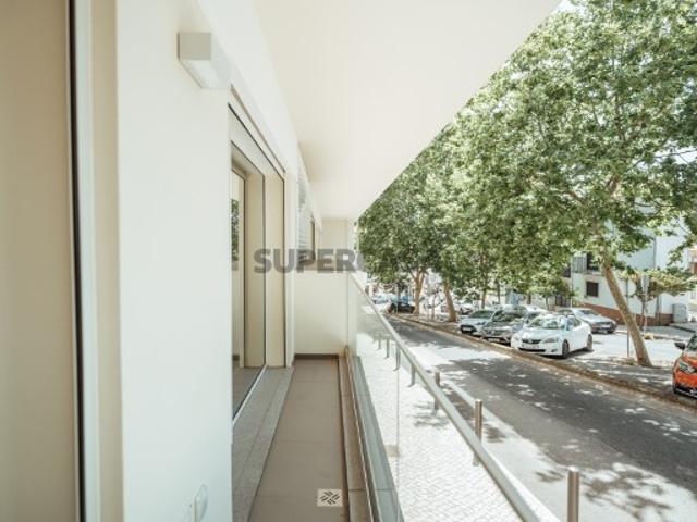 Casa venda em Pederneira, Leiria