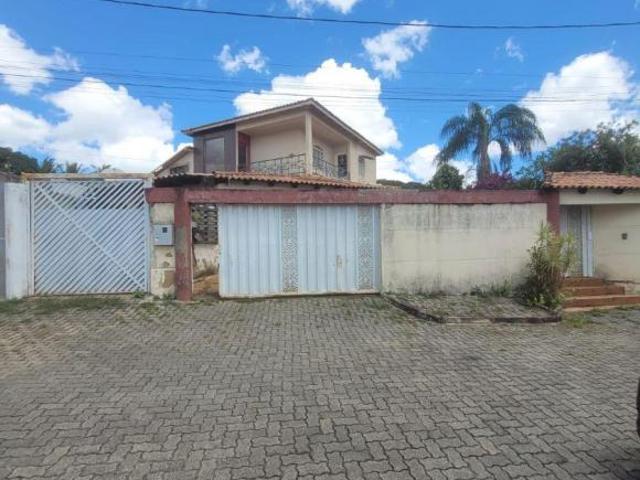 Casa venda em Região Geográfica Imediata do Distrito Federal, Região Integrada de Desenvolvimento do Distrito Federal e Entorno