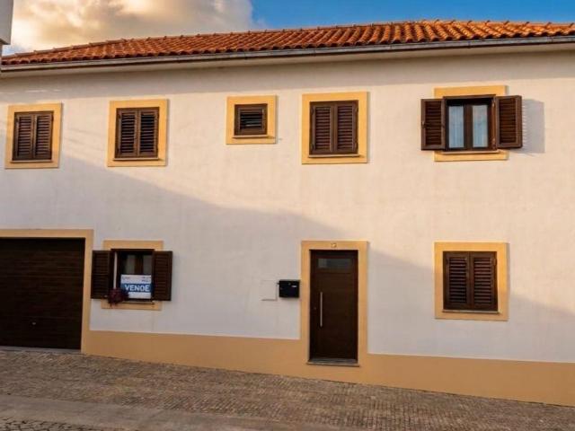 Casa venda em Vila Flor, Bragança