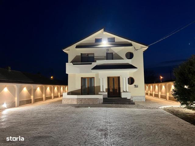 Casă vânzări