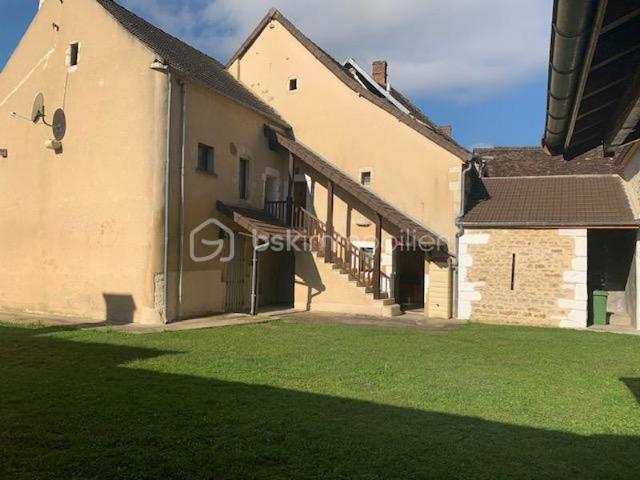 Maison vente à Auxerre, Druyes-les-belles-fontaines