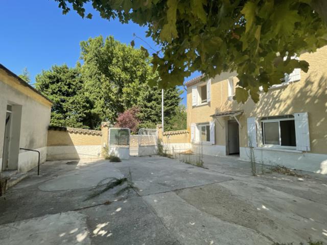 Maison vente à Carpentras, Camaret-sur-aigues