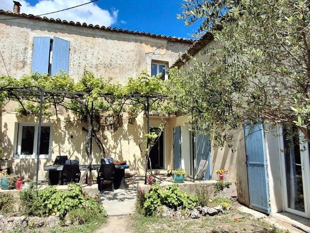 Maison vente à Bouchet, Cabassole