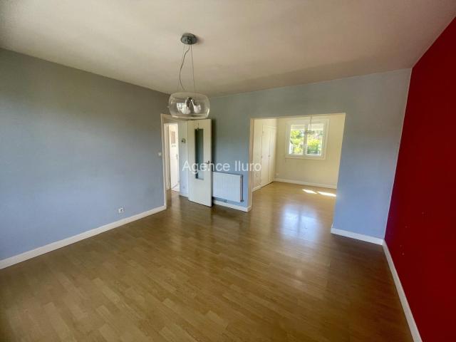 Appartement vente à Oloron-Sainte-Marie, Eysus