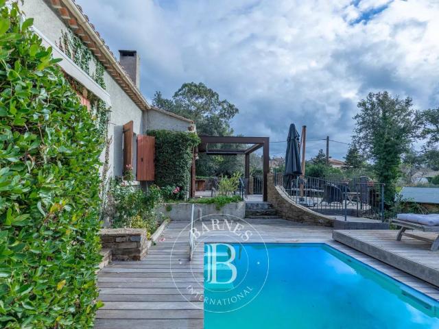 Maison vente à Arrondissement de Toulon, Bormes-les-mimosas