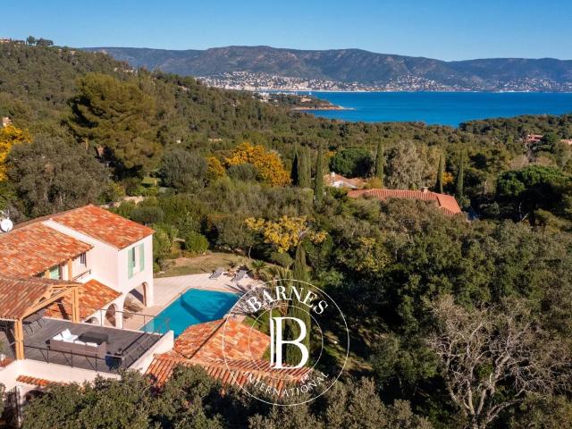 Maison vente à Arrondissement de Toulon, Bormes-les-mimosas