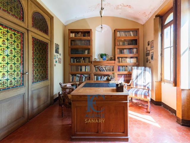 Château vente à Arrondissement de Toulon, Sanary-sur-mer