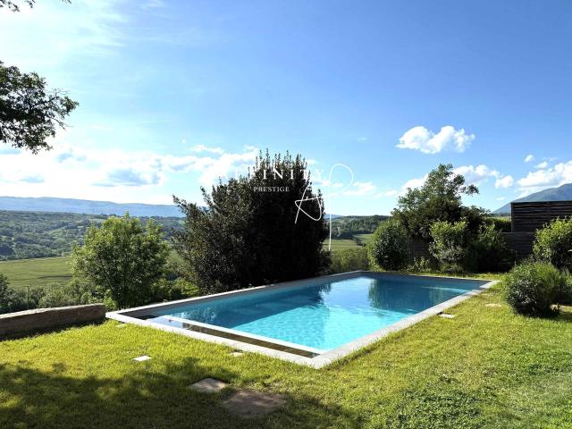 Maison vente à Saint-Julien-en-Genevois, Chessenaz