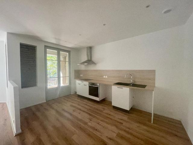 Appartement location à Saint-Étienne, Saint-etienne
