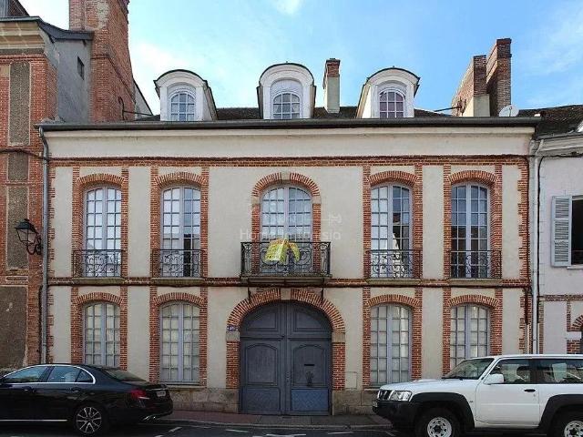 Local Commercial vente à Dreux, Vernouillet