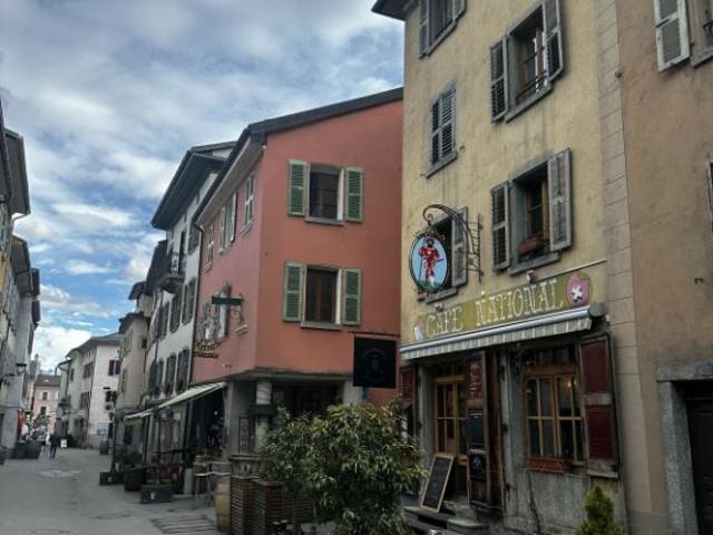 Mehrfamilienhaus kaufen in Martigny, Wallis