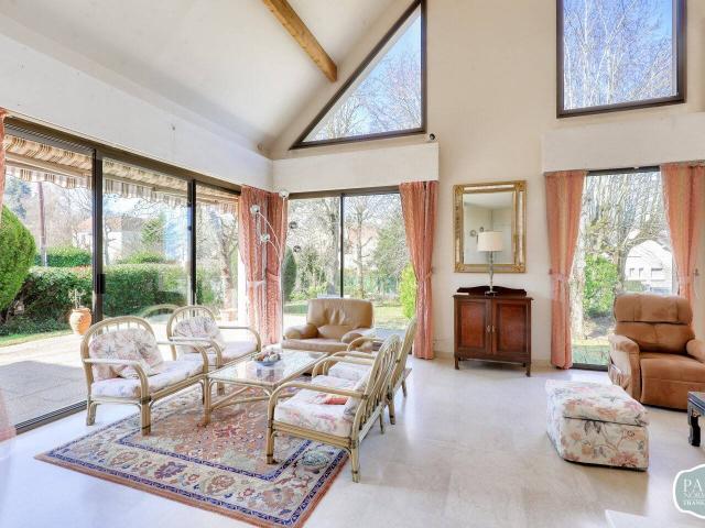 Maison vente à Bougival