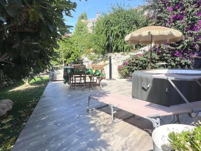 Maison vente à Grasse, Gattières