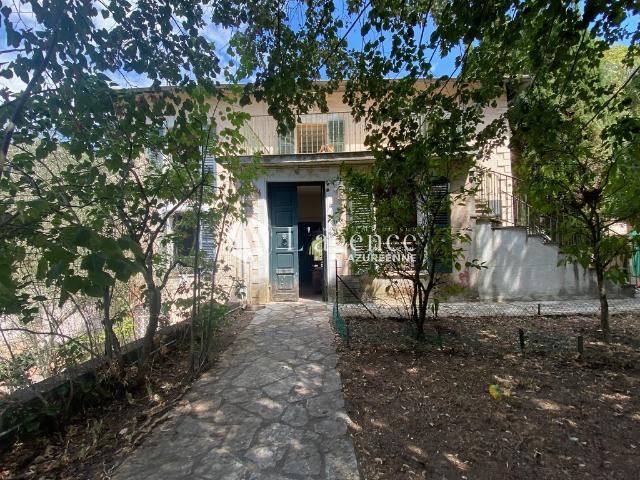 Maison vente à France métropolitaine, Contes