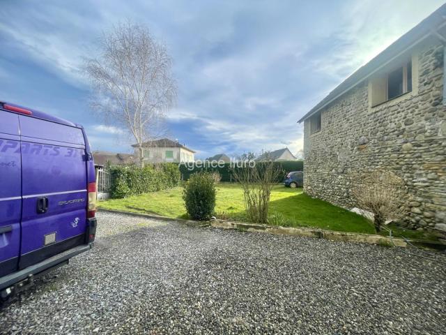 Maison vente à Oloron-Sainte-Marie, Eysus