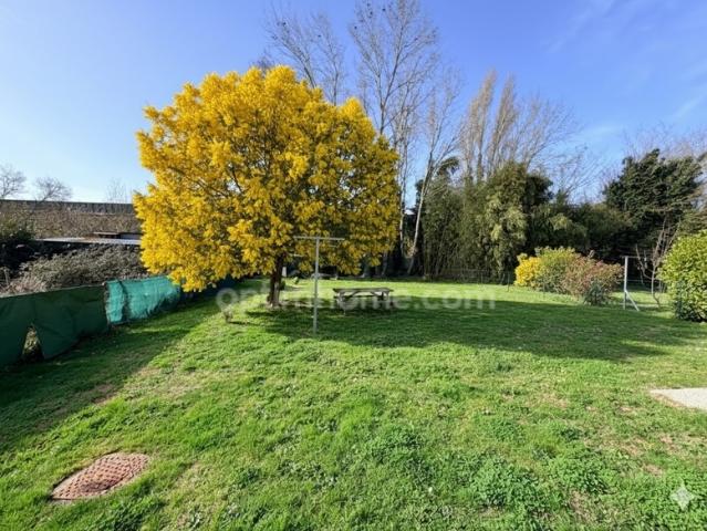 Maison vente à La Rochelle, Yves