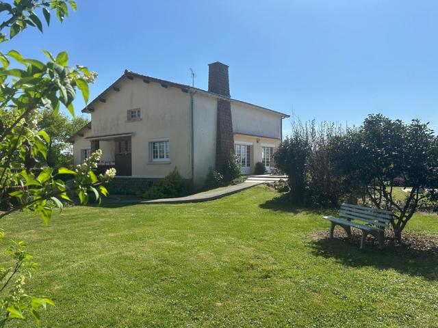 Maison vente à La Roche-sur-Yon, Nesmy
