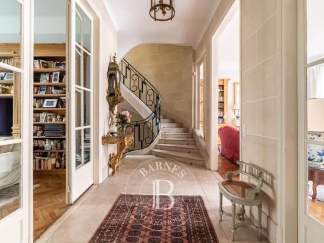 Maison vente à Nanterre, Neuilly-sur-seine