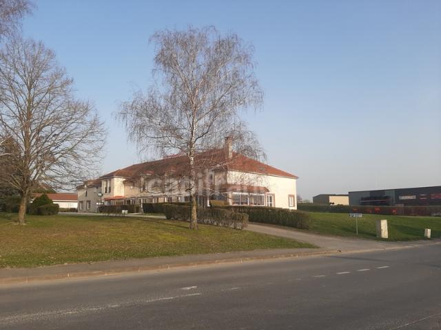 Local Commercial vente à Charleville-Mézières, Charleville-mézières