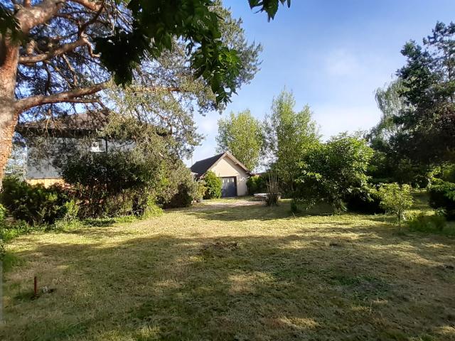Maison vente à Parc d'Activités des Gares, Saint-Marcel