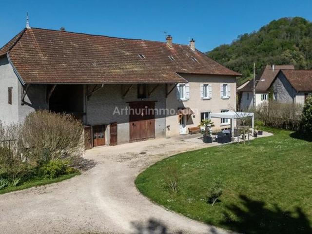 Maison vente à Chambéry, Saint-genix-sur-guiers