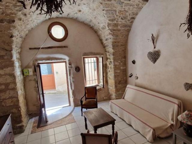 Appartement vente à Apt, Ansouis