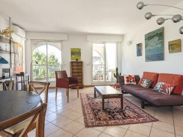 Appartement vente à Aix-en-Provence, Aix-en-provence