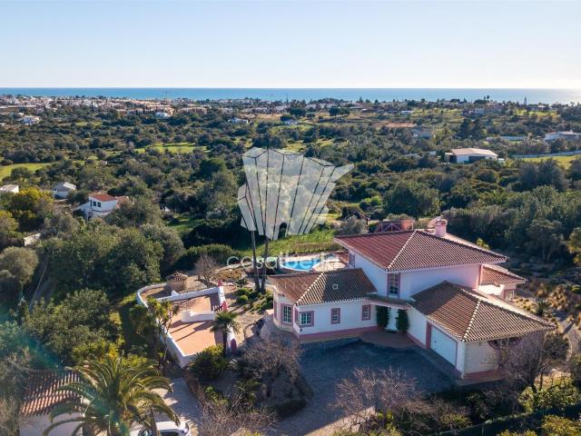 Vivenda venda em Lagoa, Faro