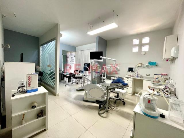 Local Comercial alquiler en Banco Sur, José Luis Bustamante y Rivero